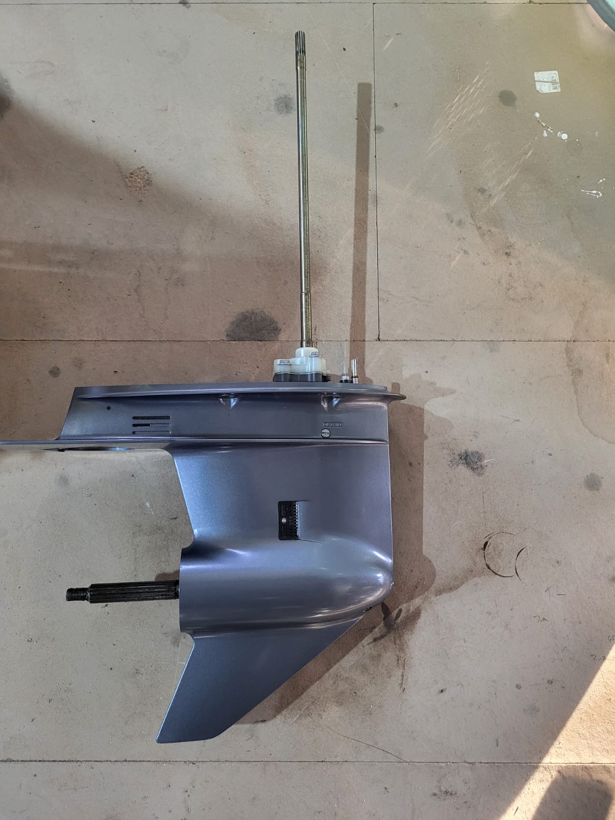 EMBASE 60/70CV YAMAHA RECENT 4 TEMPS INJECTION ARBRE LONG