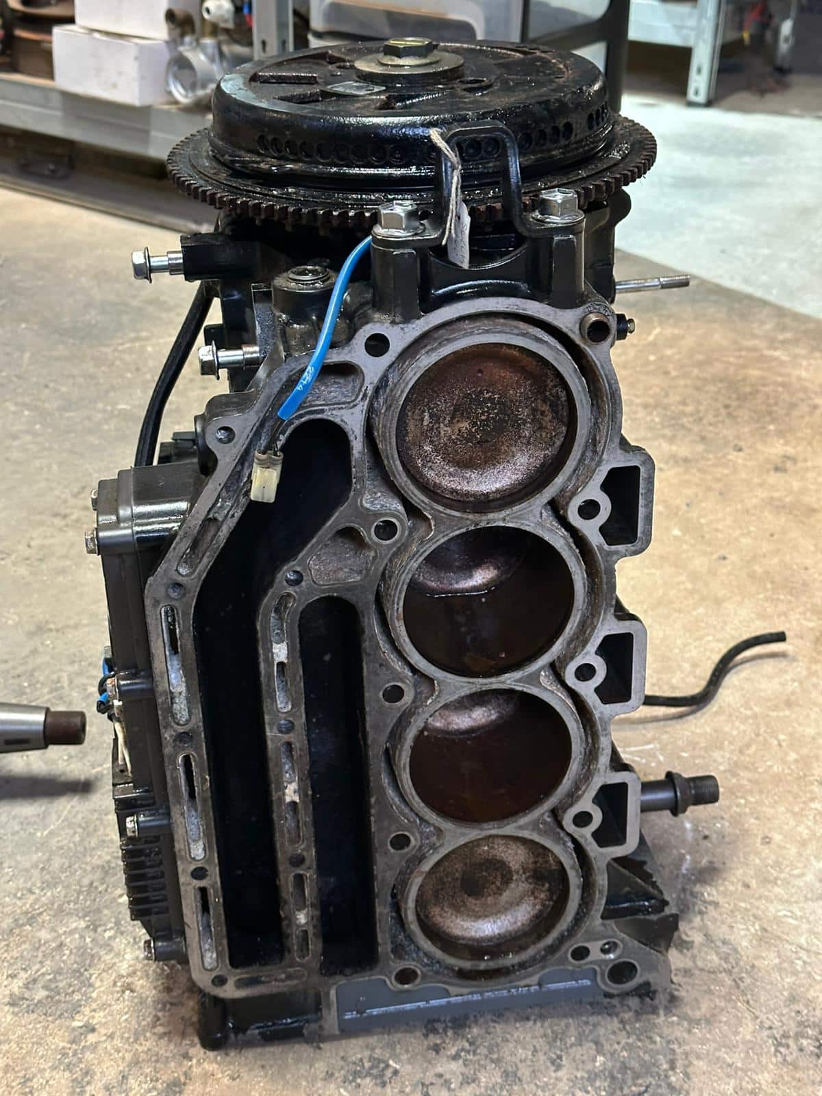 VILEBREQUIN BIELLE PISTONS ET ARBRE A CAMES SUZUKI 4 TEMPS – Image 4