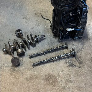 VILEBREQUIN BIELLE PISTONS ET ARBRE A CAMES SUZUKI 4 TEMPS