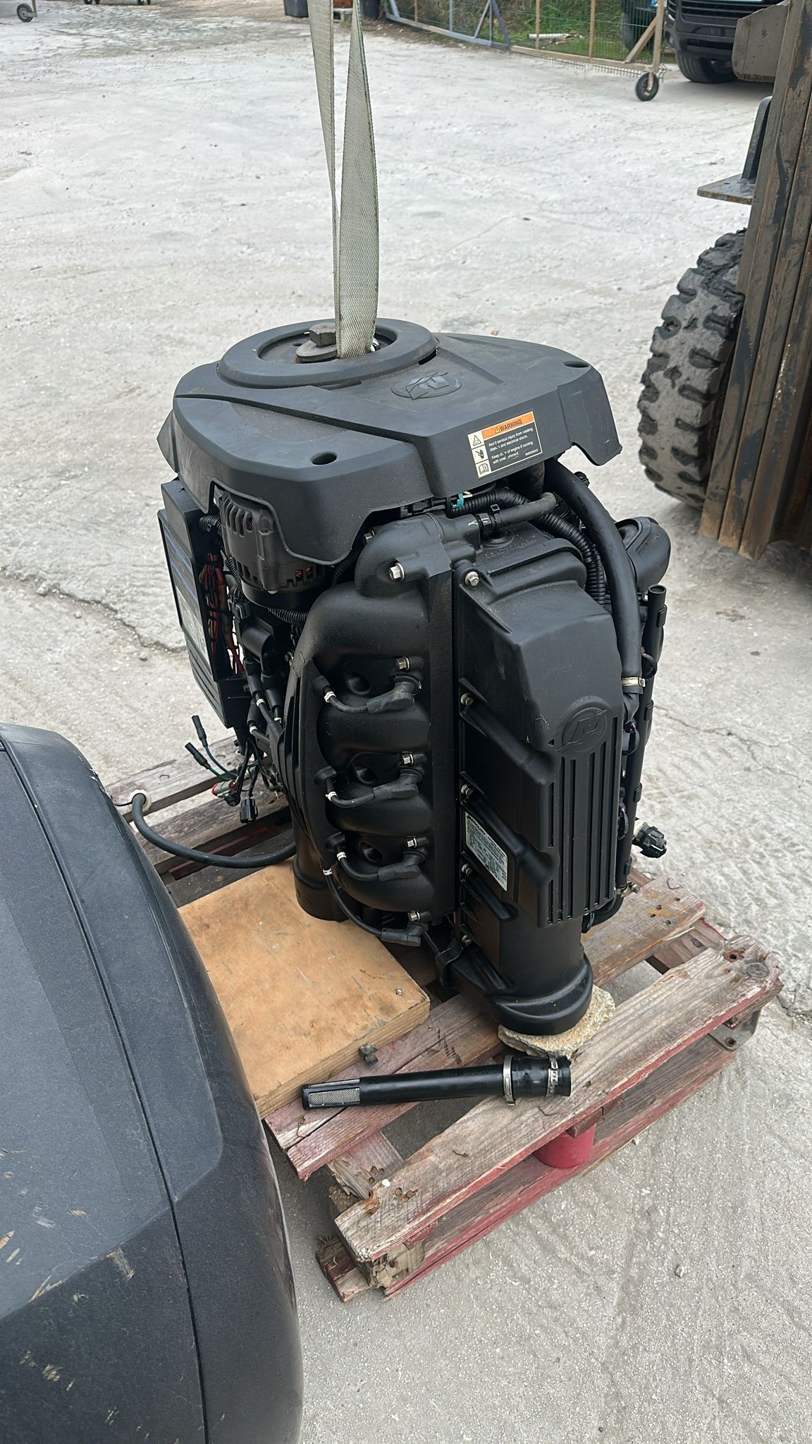 MERCURY 150CV EFI 4 TEMPS ARBRE EXTRAT LONG 2012 A REPARER – Image 4