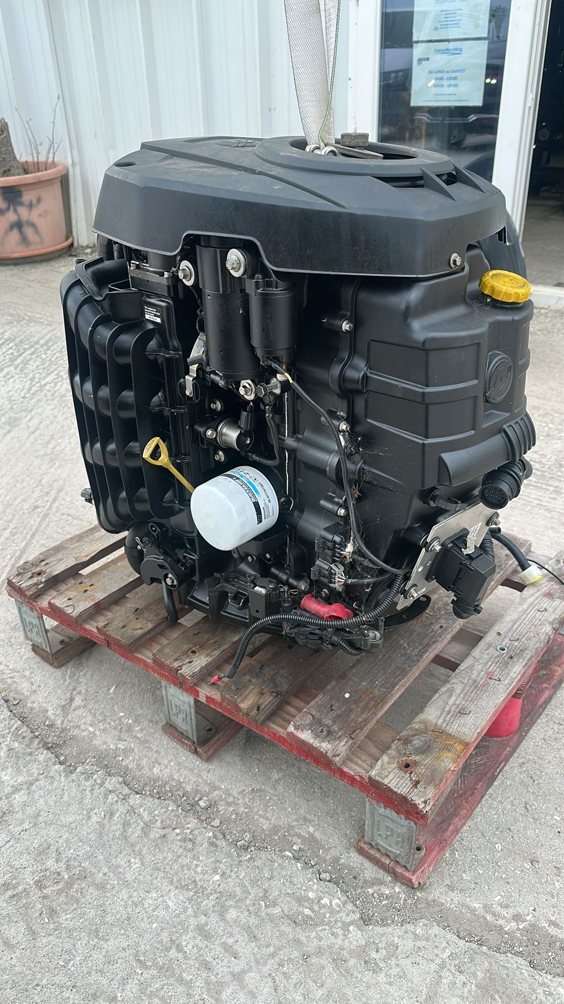 MERCURY 150CV EFI 4 TEMPS ARBRE EXTRAT LONG 2012 A REPARER – Image 6